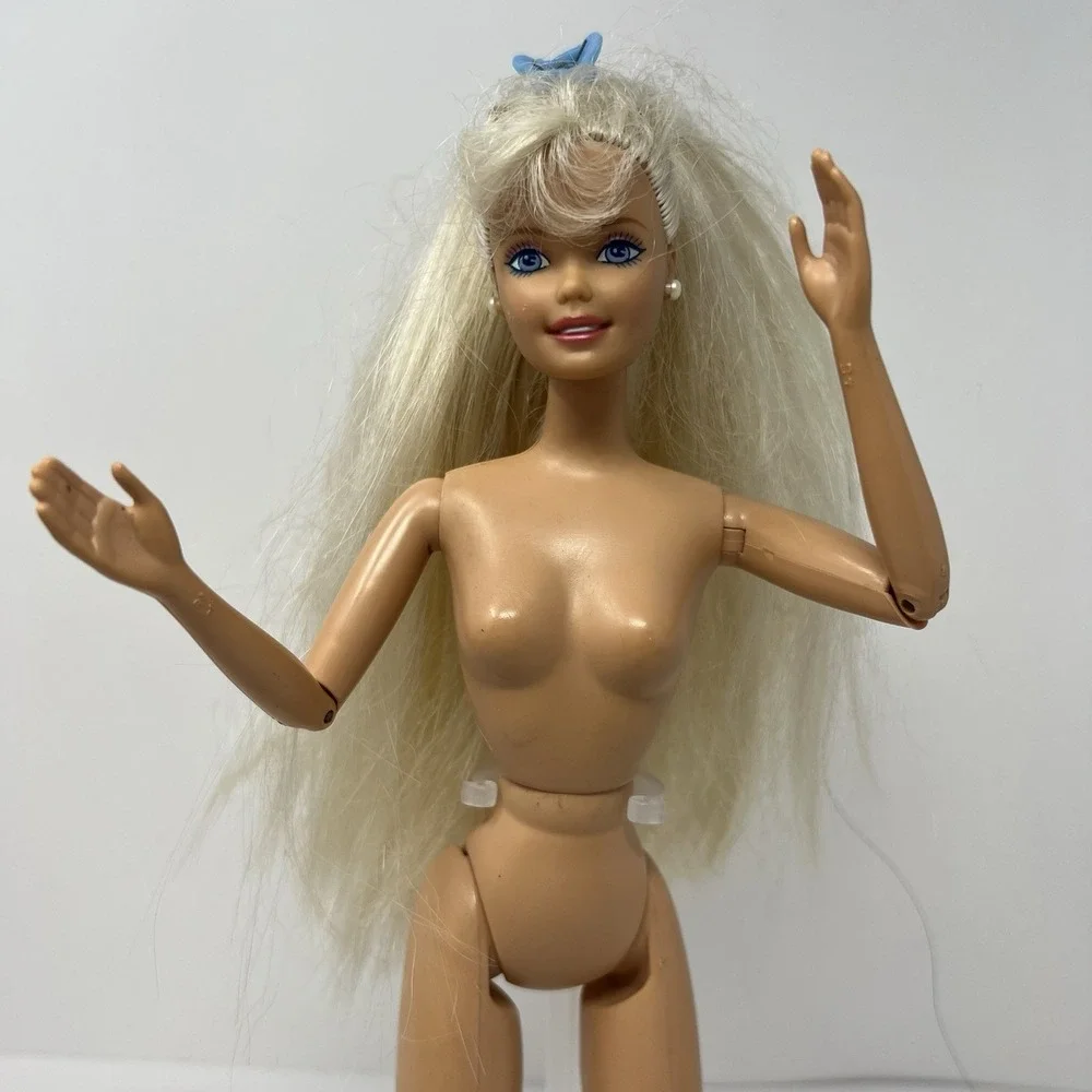 Barbie Working Out Articulated Body‎ bend hips long Blond Hair 1993